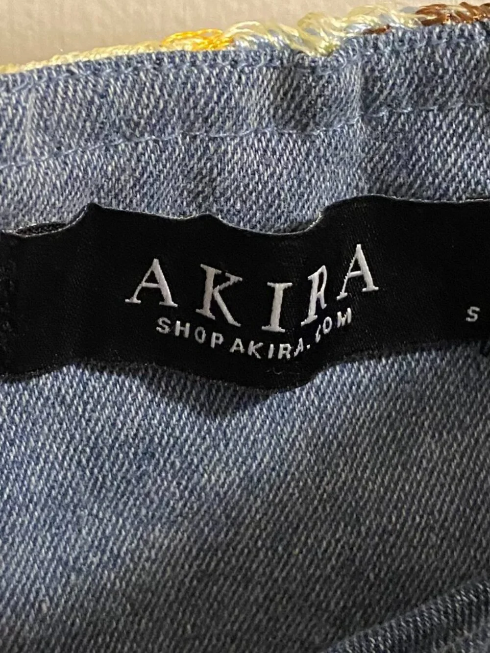 AKIRA please note